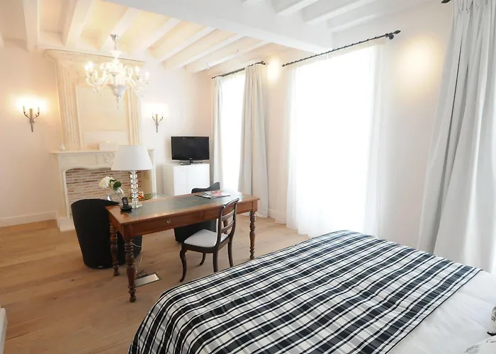 Clarisse & By Olivier Claire Saint-Martin-de-Ré