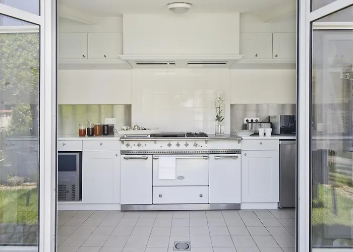 Clarisse & By Olivier Claire 5*