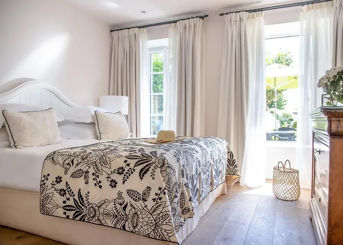 Clarisse & By Olivier Claire 5*