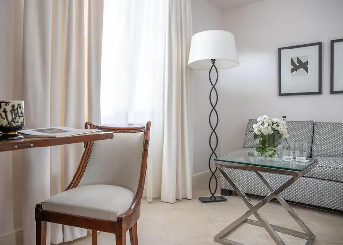 Clarisse & By Olivier Claire فندق